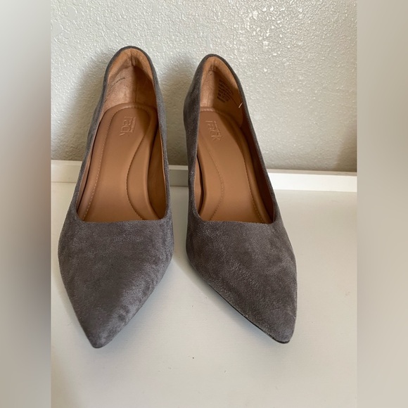Nordstrom Gray Suede Heels Size 9M - Picture 1 of 7